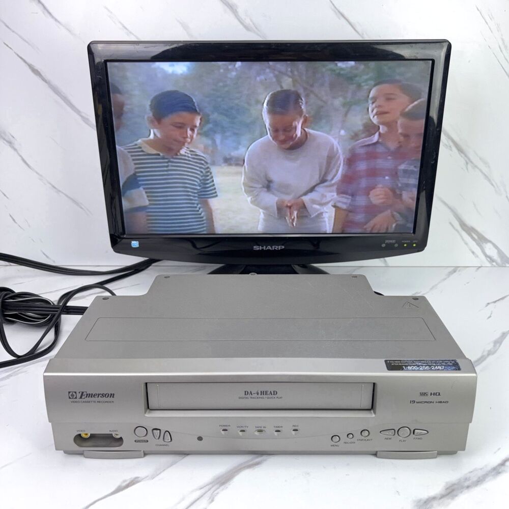 Emerson EWV404 VHS VCR Video Cassette Recorder Player 4 Head TESTED Working
